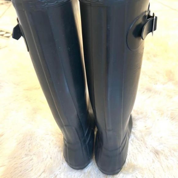 ❄️HUNTER TALL BOOTS❄️ - Picture 3 of 4